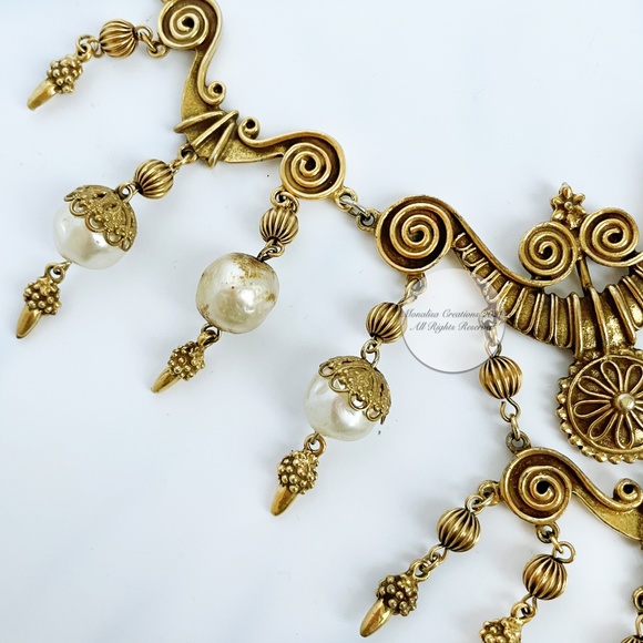 Baroque Faux Pearl Necklace Gilt Scroll Chain by Stephanie Lake Design Vintage - Picture 4 of 9